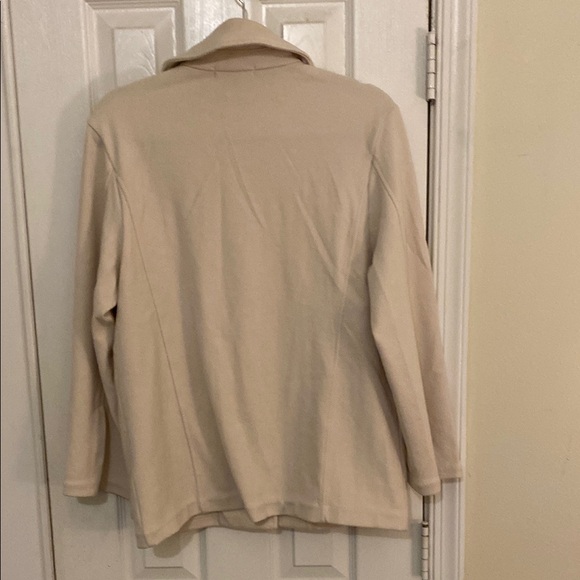 Cream Button-Up Jacket - Picture 4 of 6